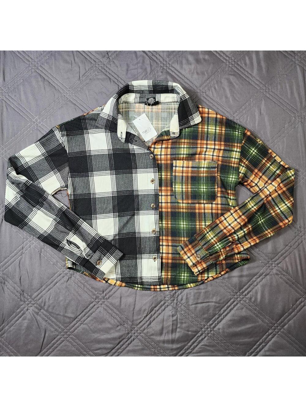 Rue21 Women’s Flannel Cut Off Crop Top Black White Green Long Sleeve Size XS